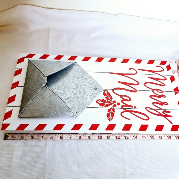Candy Cane Lane brand"Letters to Santa" letter holder wall art. - Picture 3 of 8